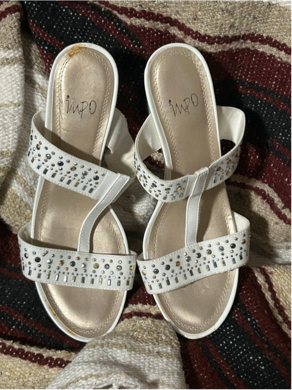 Women's Impo Velinda Sandals Size 9 White Gold Rhinestone Embellished